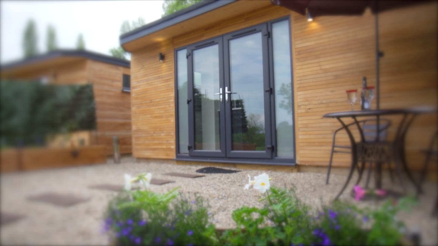 Rocklands Retreat luxury glamping Norfolk