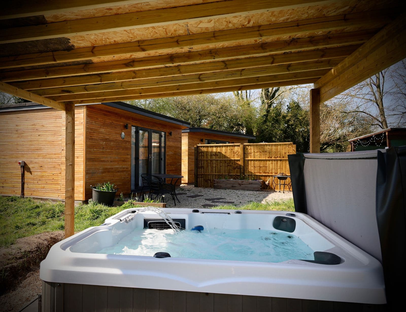 Private hot tub at Rocklands Retreat